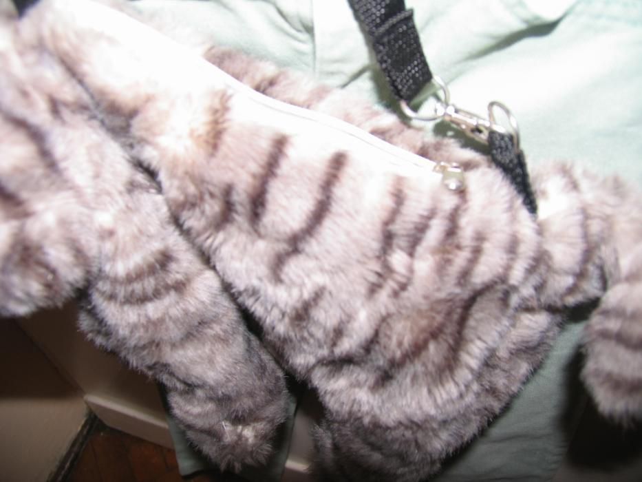 USA spodnie, bluzka i torebka kot z futerka 5 lat wysyłka