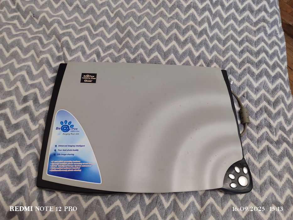 Mustek BearPaw 1200CU Plus  робочий сканер