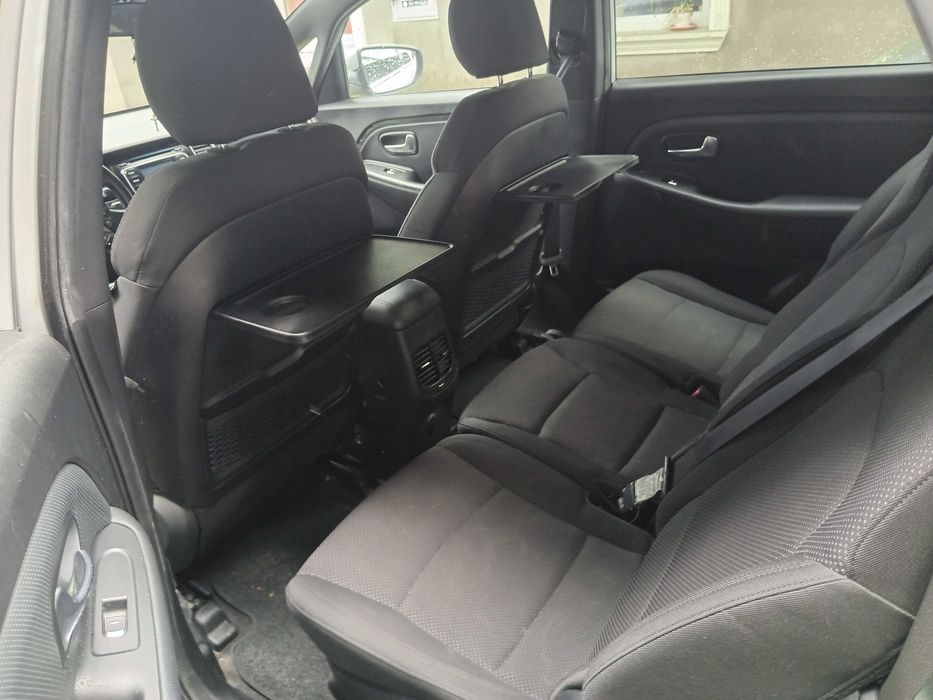 KIA Carens Automat  Kamera  Z Włoch   136km OC na Rok Przegląd na rok