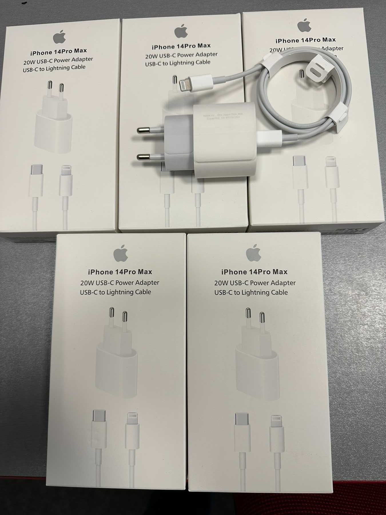 Зарядка СЗУ для  Apple USB-C A2347 20W MHJE3ZM+ кабель