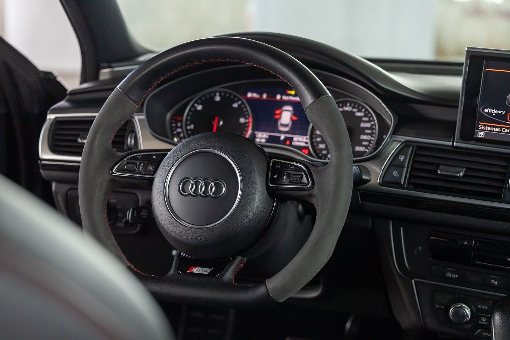 Audi A6 avant 2.0 TDI S-line kit RS6