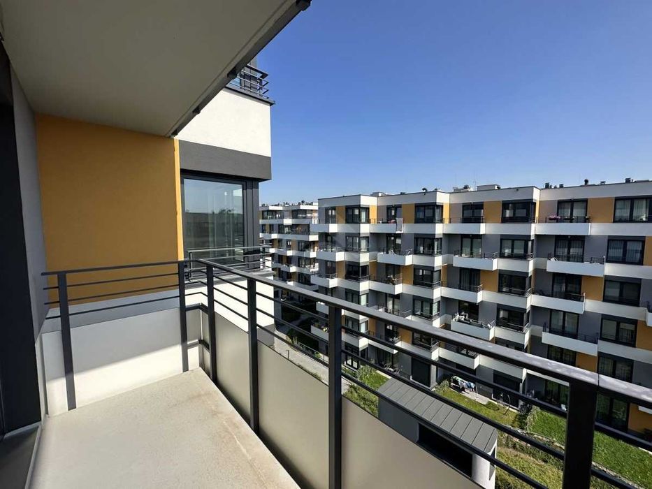 2pokoje, balkon, m. postojowe, winda, apartamentowiec 2022, tramwaj