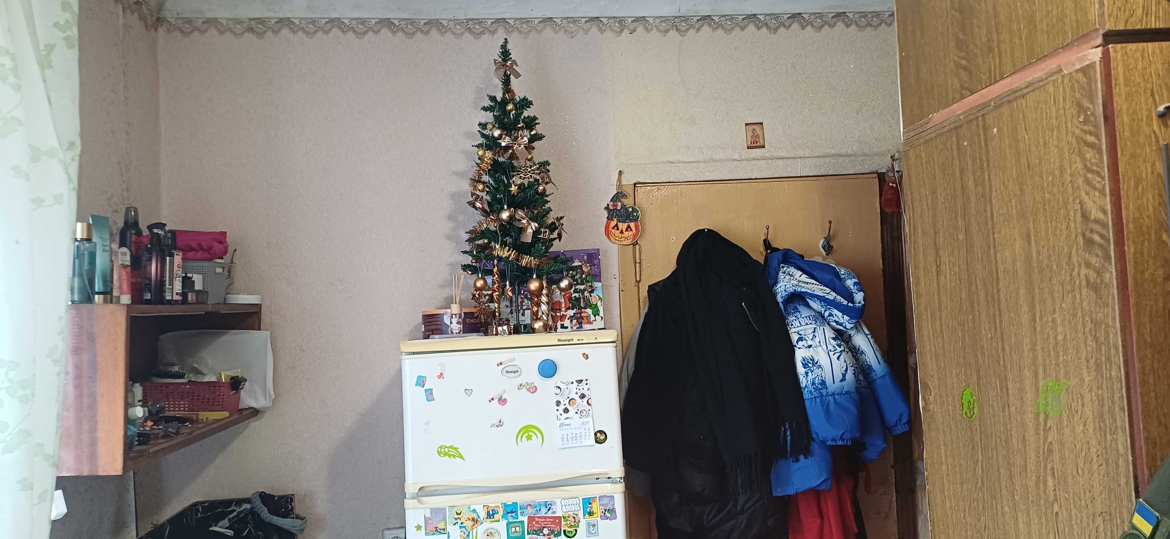 Терміново  продаеться кімната в гуртожитку на Крошні