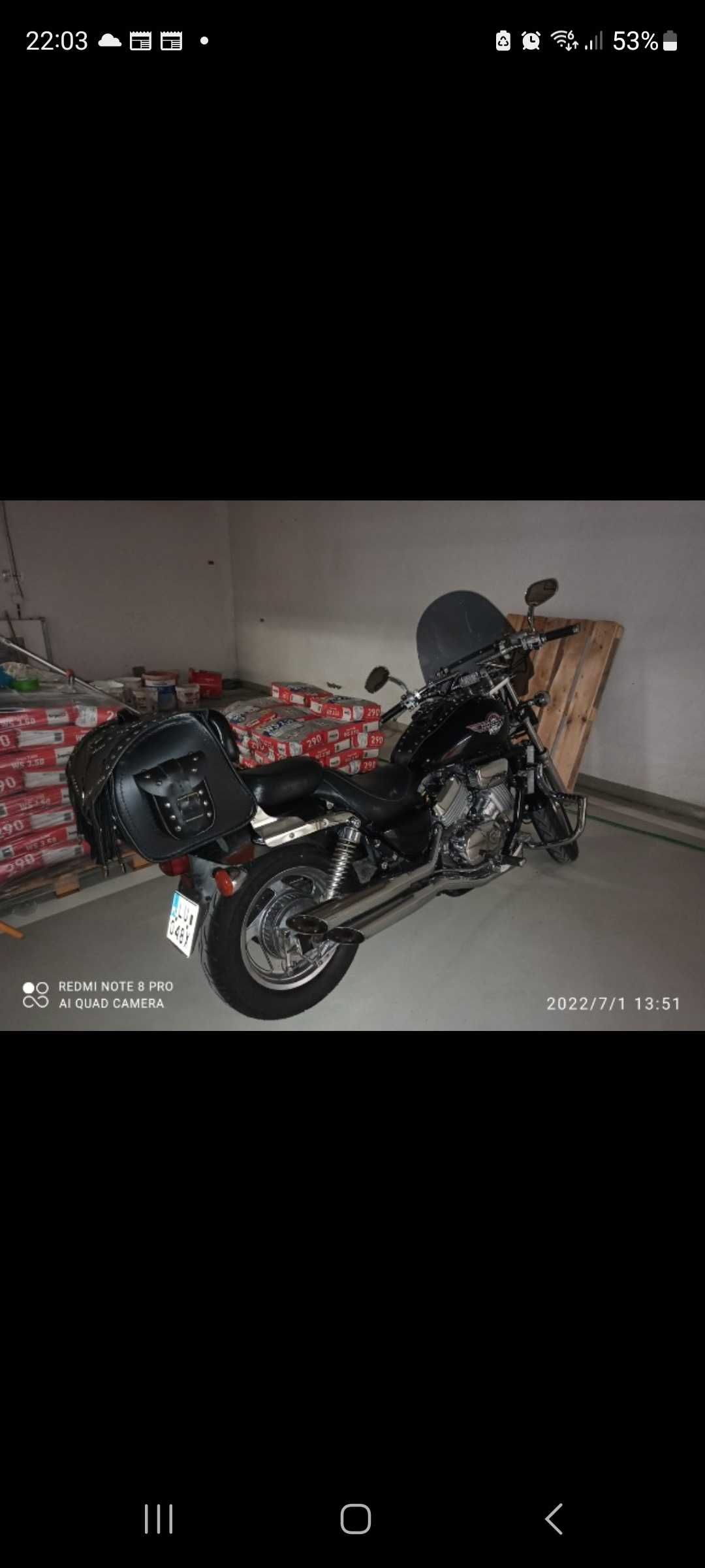 Honda  Magna 750 FV