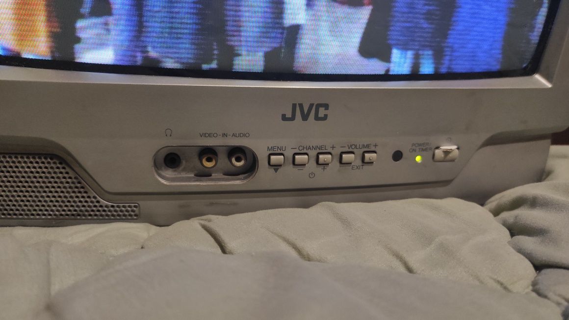 Телевізор JVC AV-1415EE