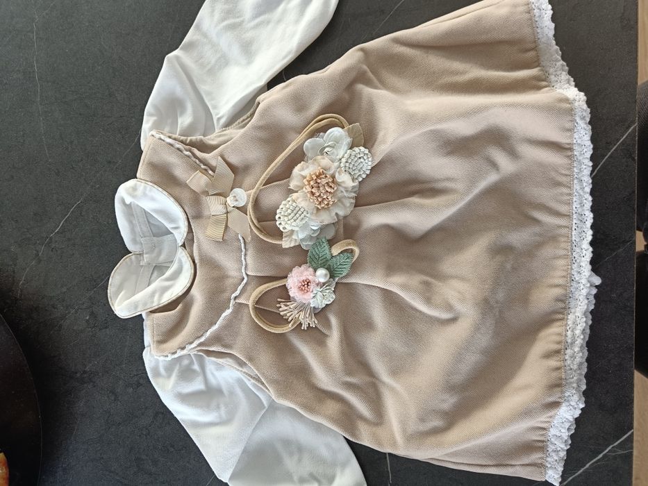 Ubranie sukienka  na chrzest dla dziewczynki 68 komplet buty opaski