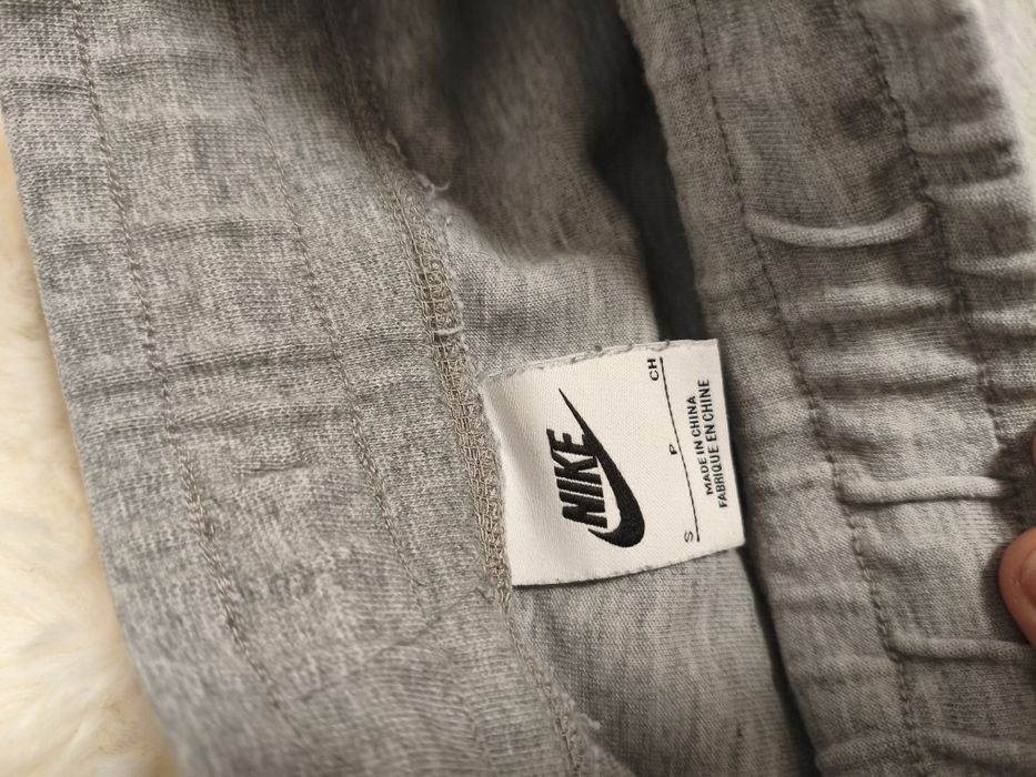 Найк теч фліс, на хлопця розмір S