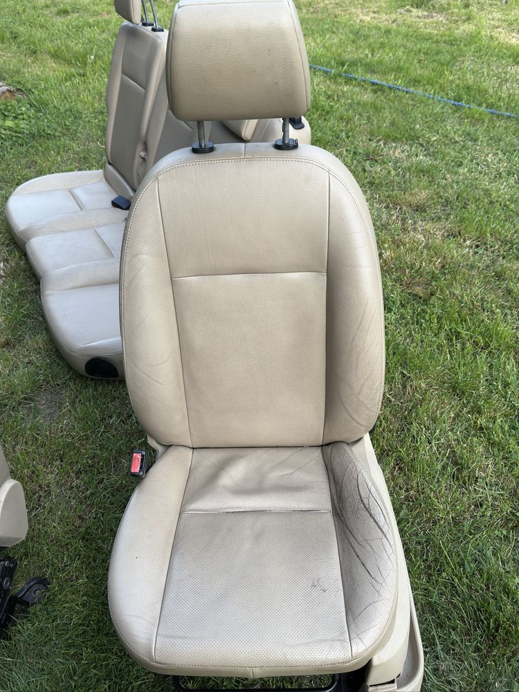 Sprzedam fotele do ford c-max