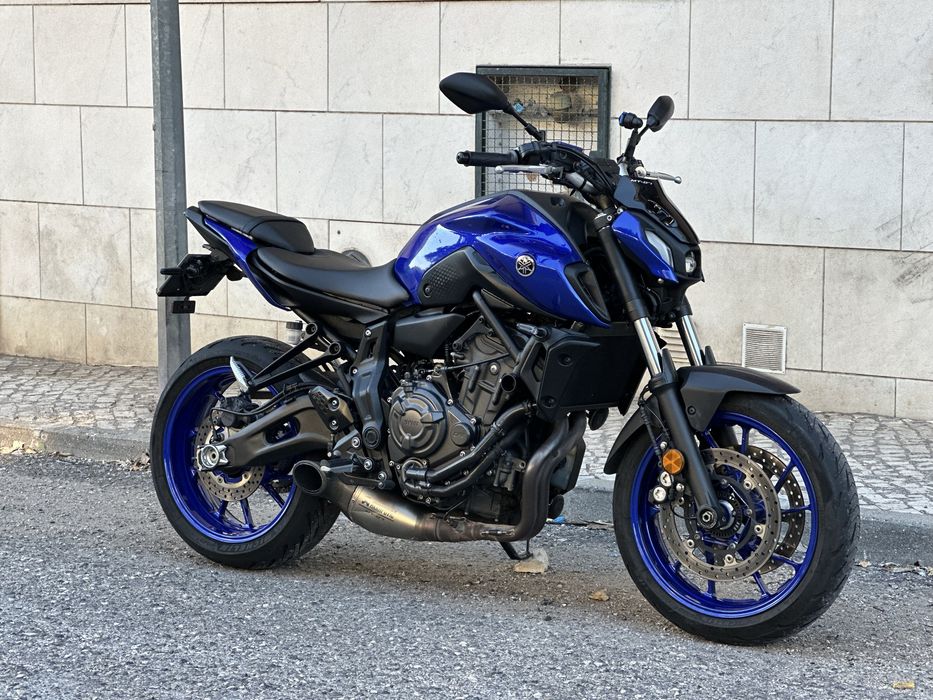 Yamaha Mt07 akrapovic/quickshift