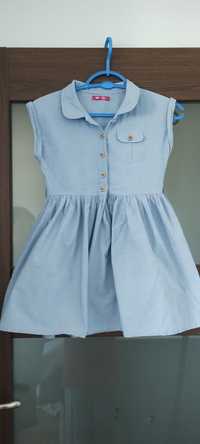 Niebieska sukienka r.134