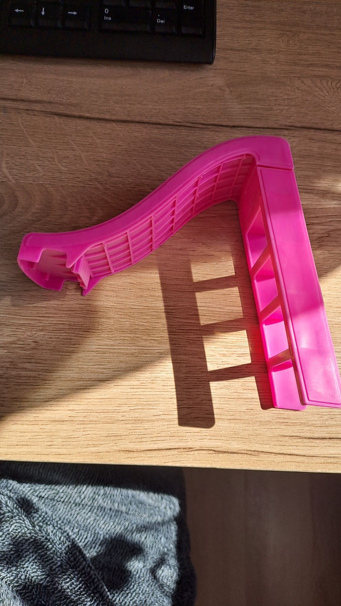 Basen Barbie z zjeżdżalnią