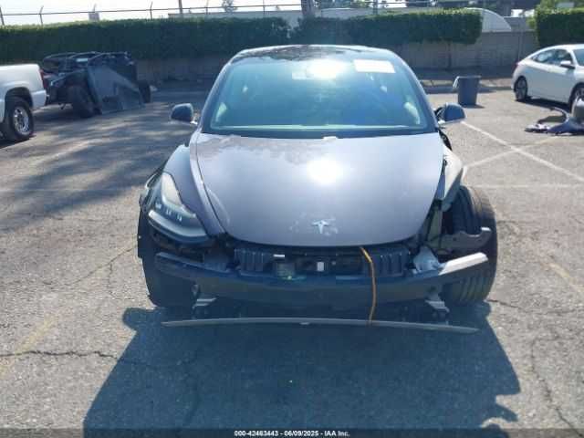 TESLA MODEL 3 Long Range 2018