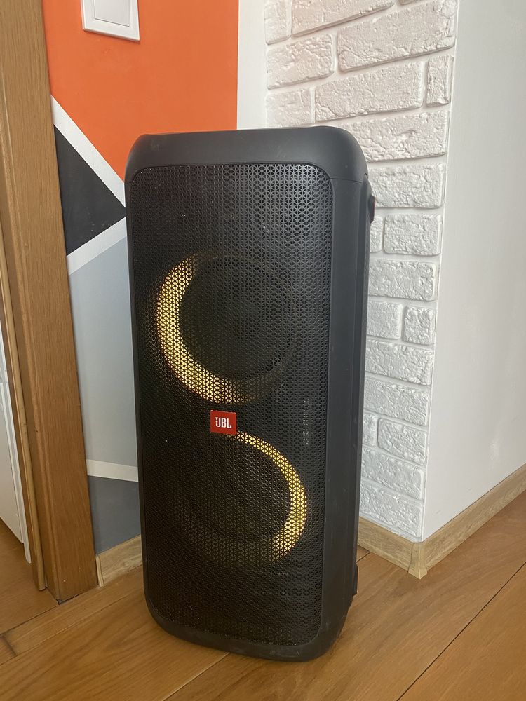 Jbl Party Box 300 . Аренда. Музика на мероприятие.