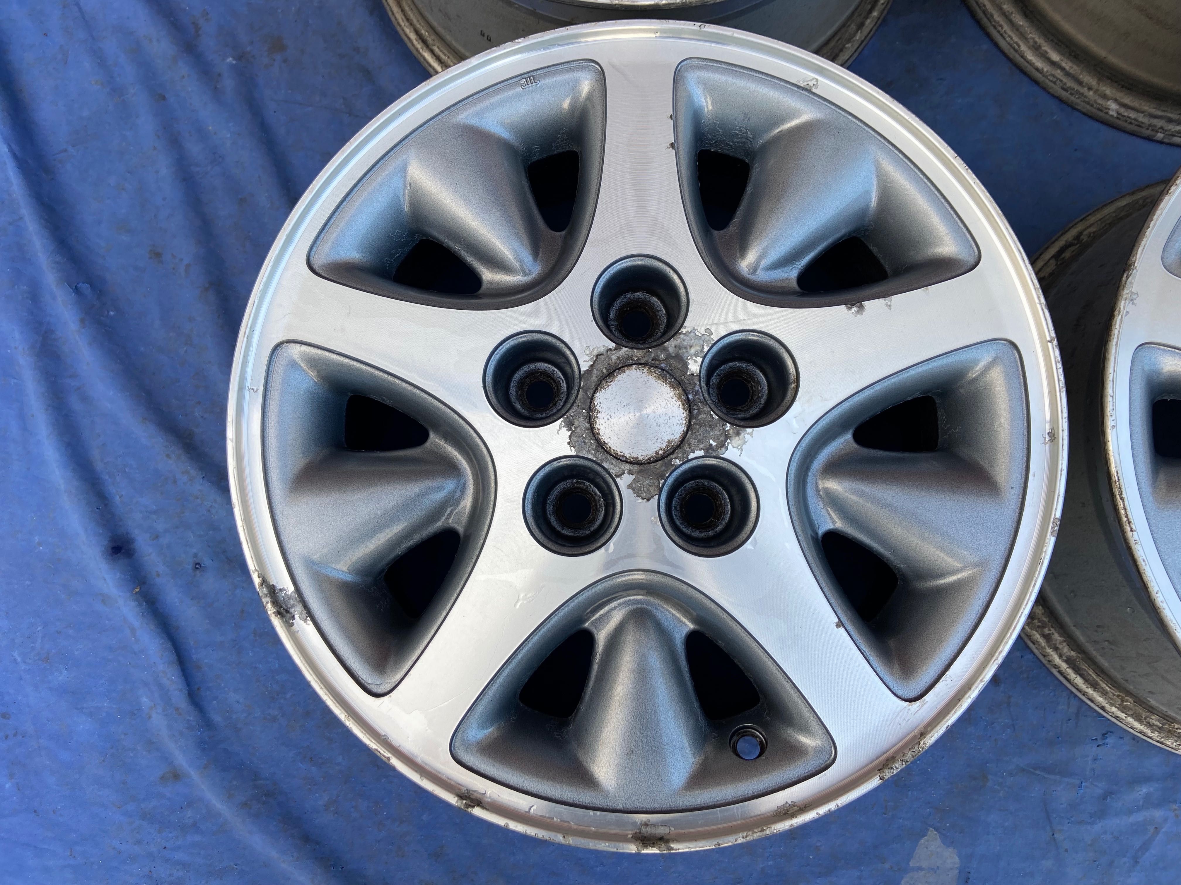 CHRYSLER r15 5x114,3 Voyager, Dodge Caravan, Hyundai Kia Mazda Renault