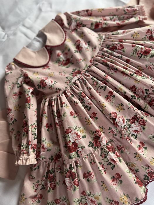 Продам дитячу сукню