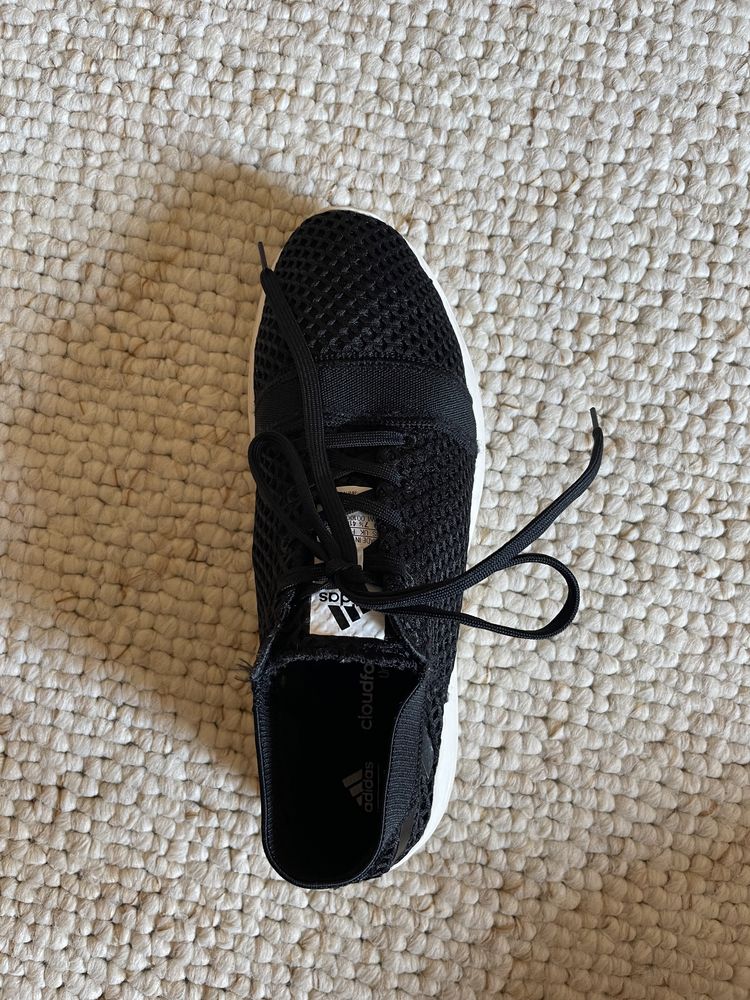 Czarne buty sportowe Cloudfoam Adidas 40 1/3 (jak nowe)