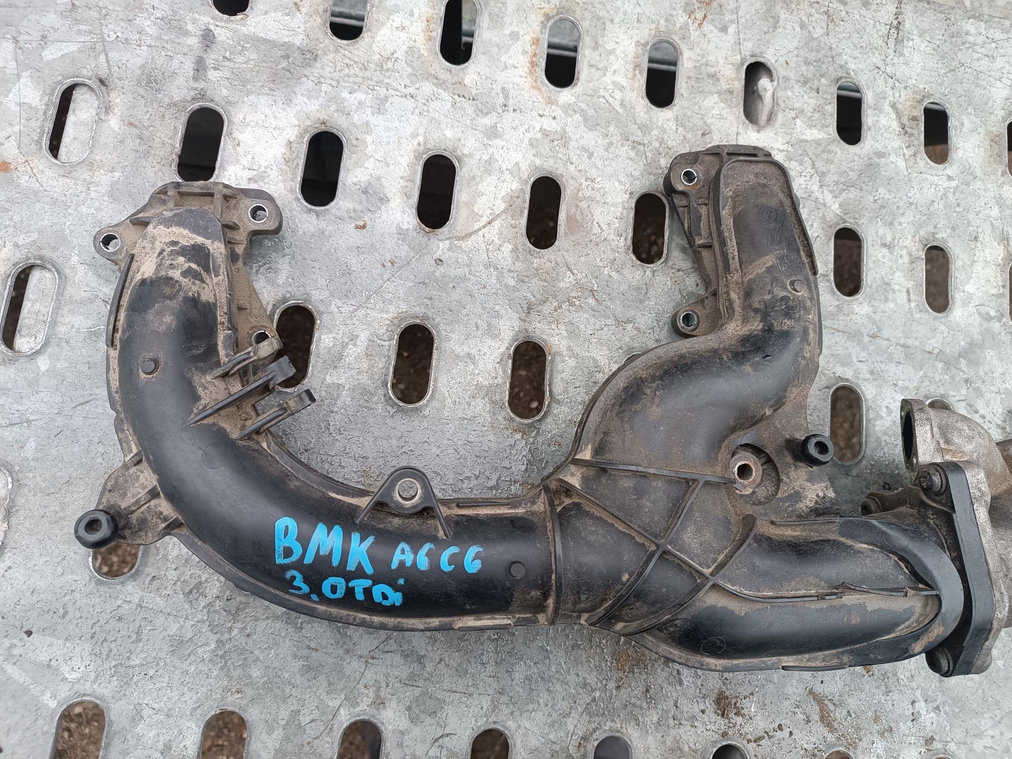 Kolektor ssący audi A6 C6 A8 D3 3.0tdi bmk bpp asb 059,145,762b
