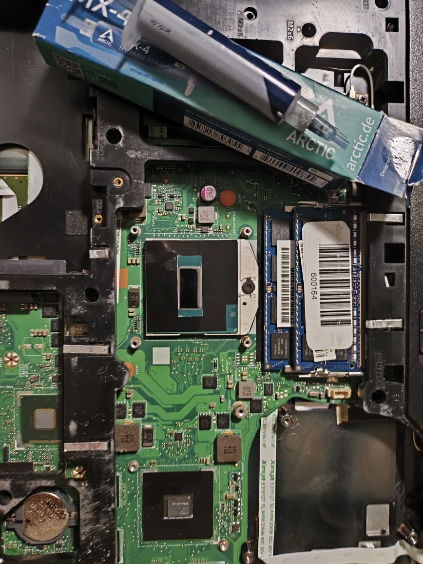 Ноутбук Lenovo G710 | SSD + HDD | GT820M, I5, 8gb