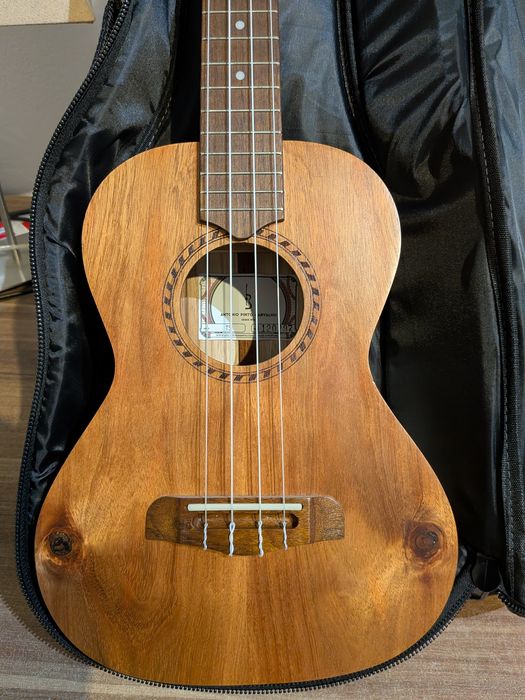 Ukulele APC Tenor TS