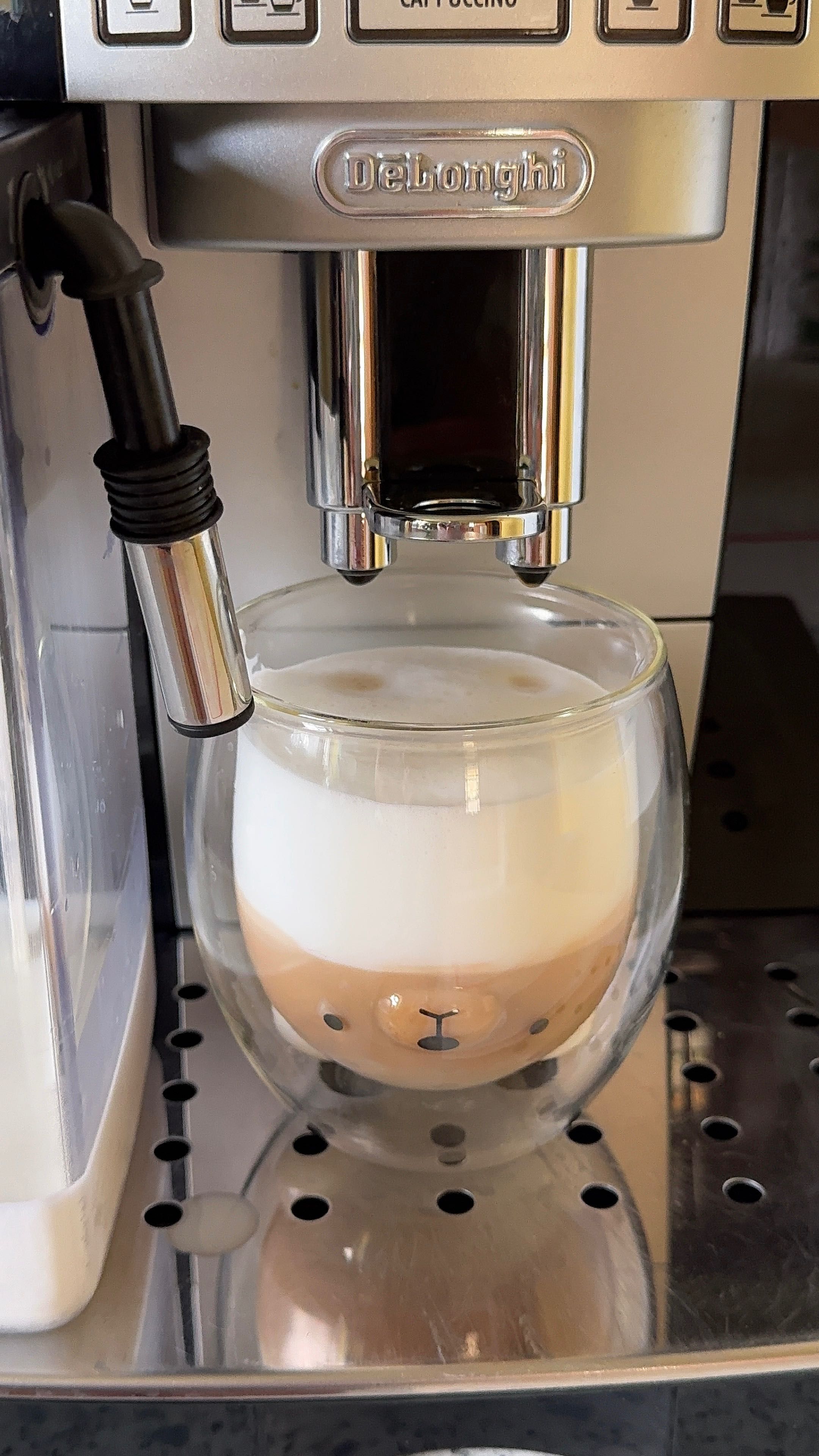 Кофемашина Delonghi Magnifica S Cappuccino ECAM 22.366