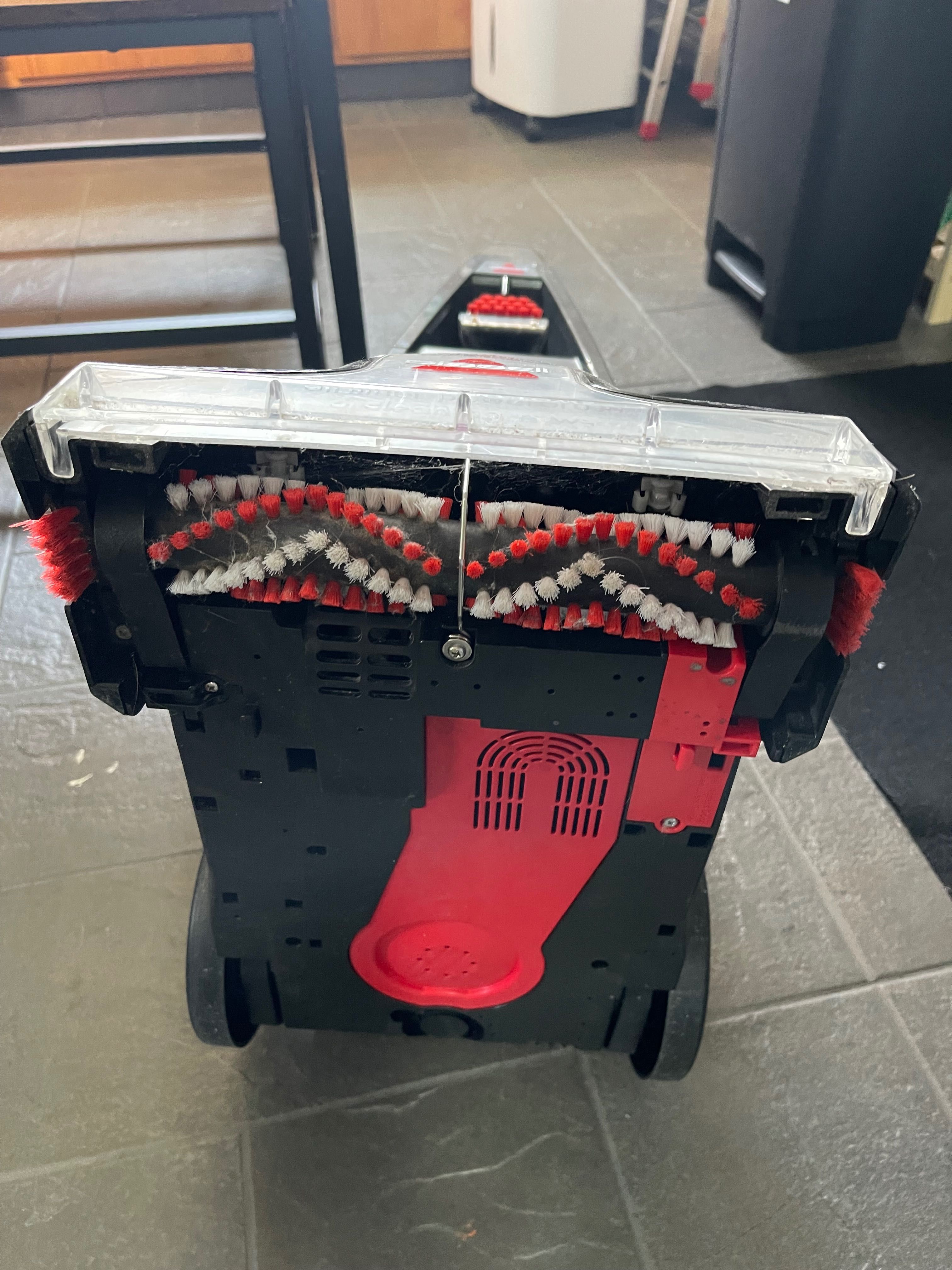 Máquina de limpar tapetes e carpetes Bissell Stain Pro6