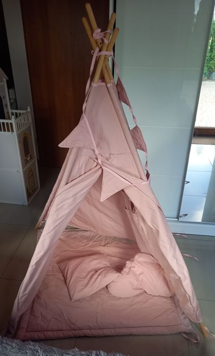Różowe tipi namiot dla dziewczynki do pokoju na prezent