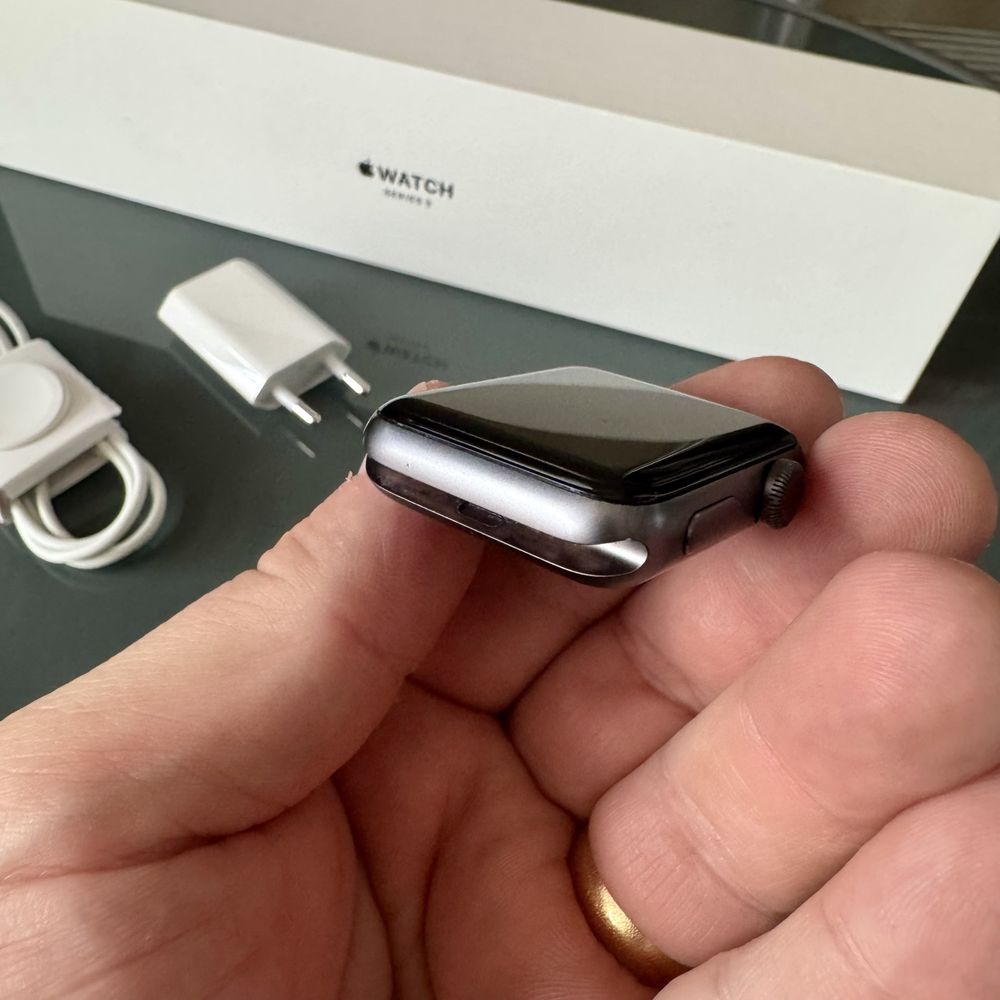 Apple Watch Series 3 – 42mm