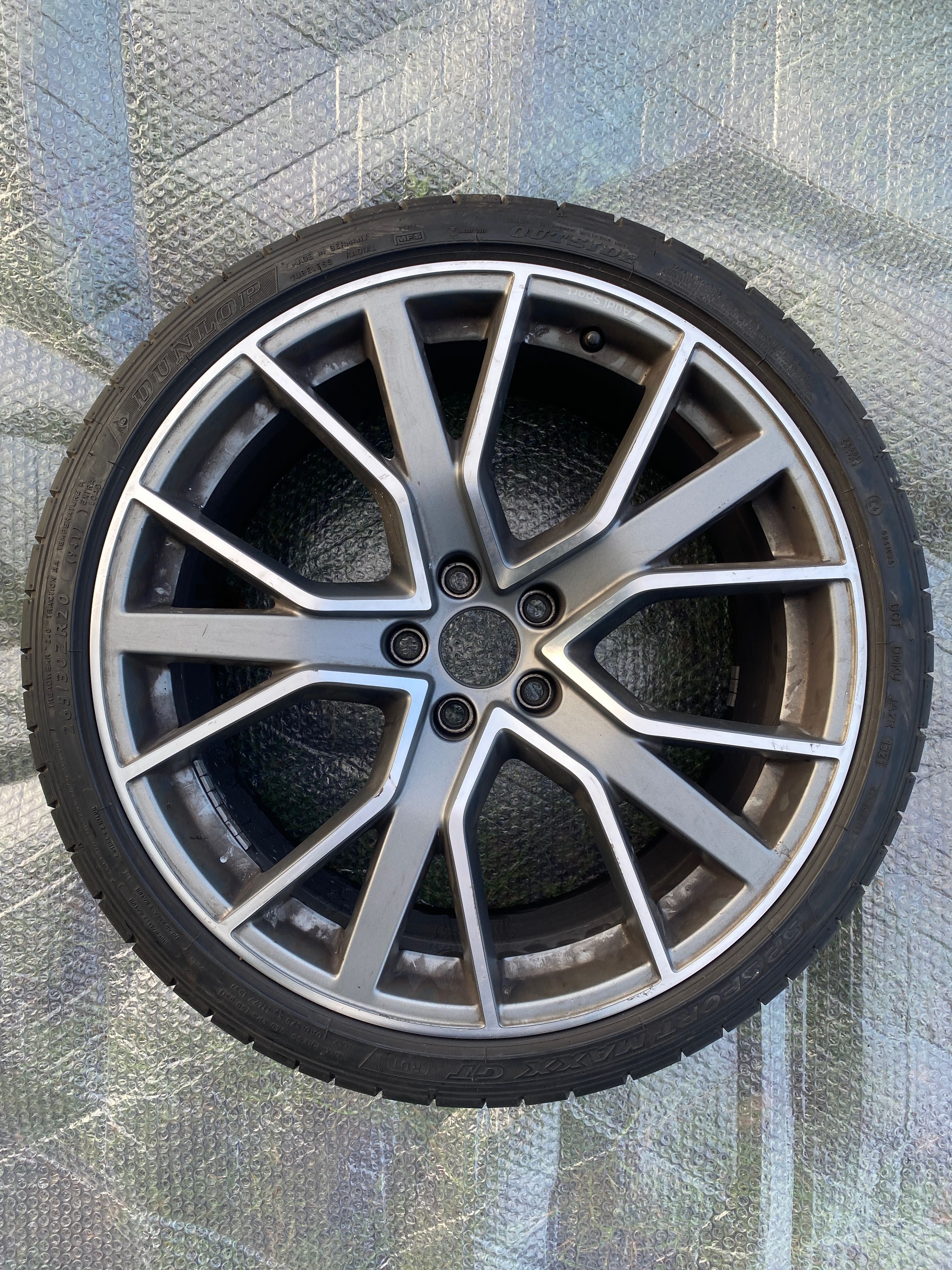 Felga Aluminiowa Audi A4 8W0 Audi Sport 5x112 ET34 9.0x20” b. ładna