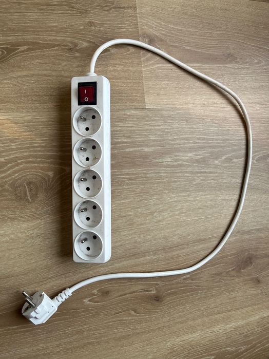 Listwa zasilająca 5-gniazdowa, kabel 90 cm