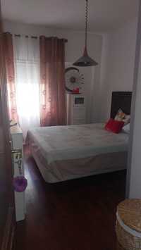 Quarto para Solteiro/Casal no Prior Velho