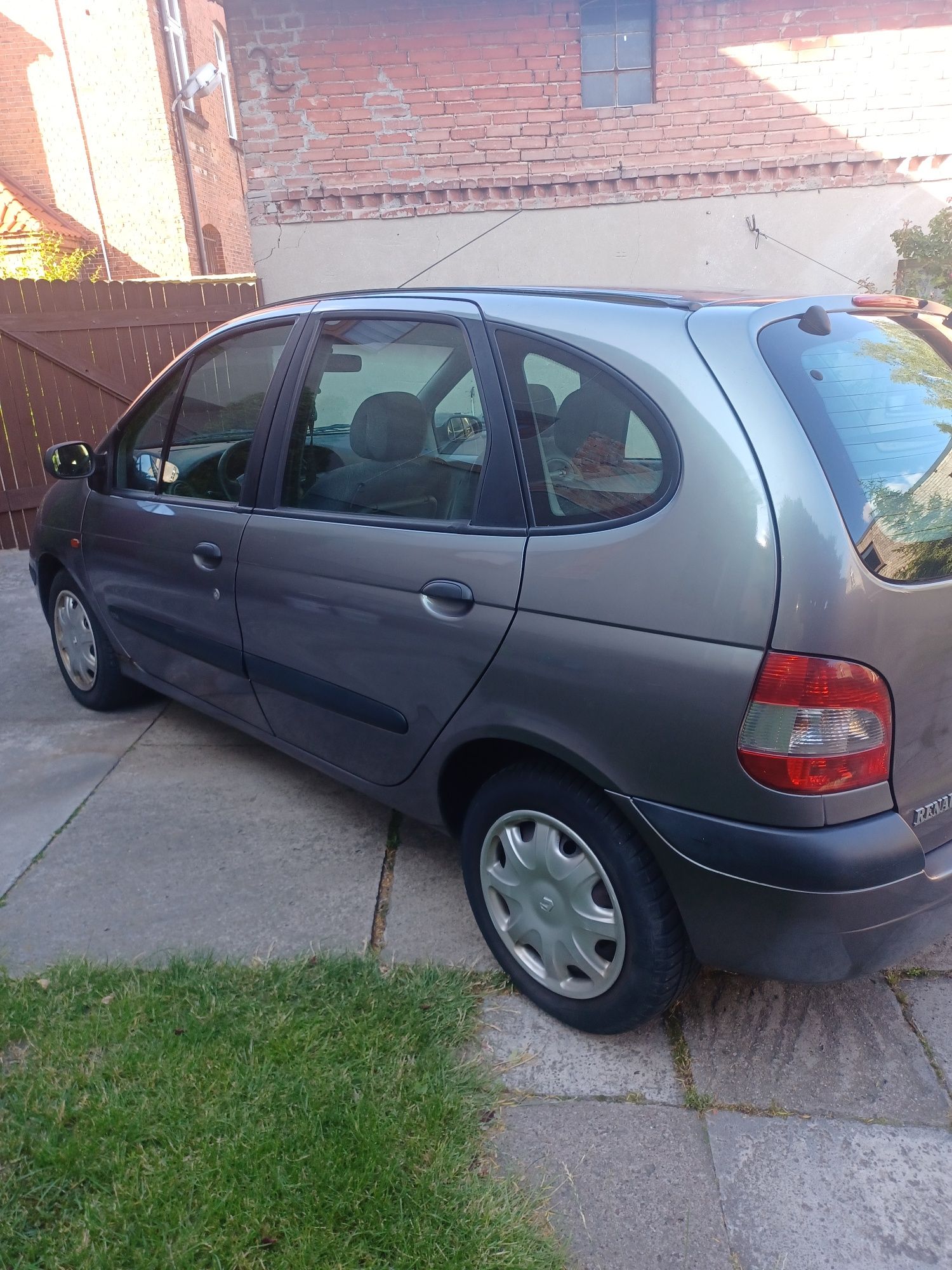 Renault megane scenic