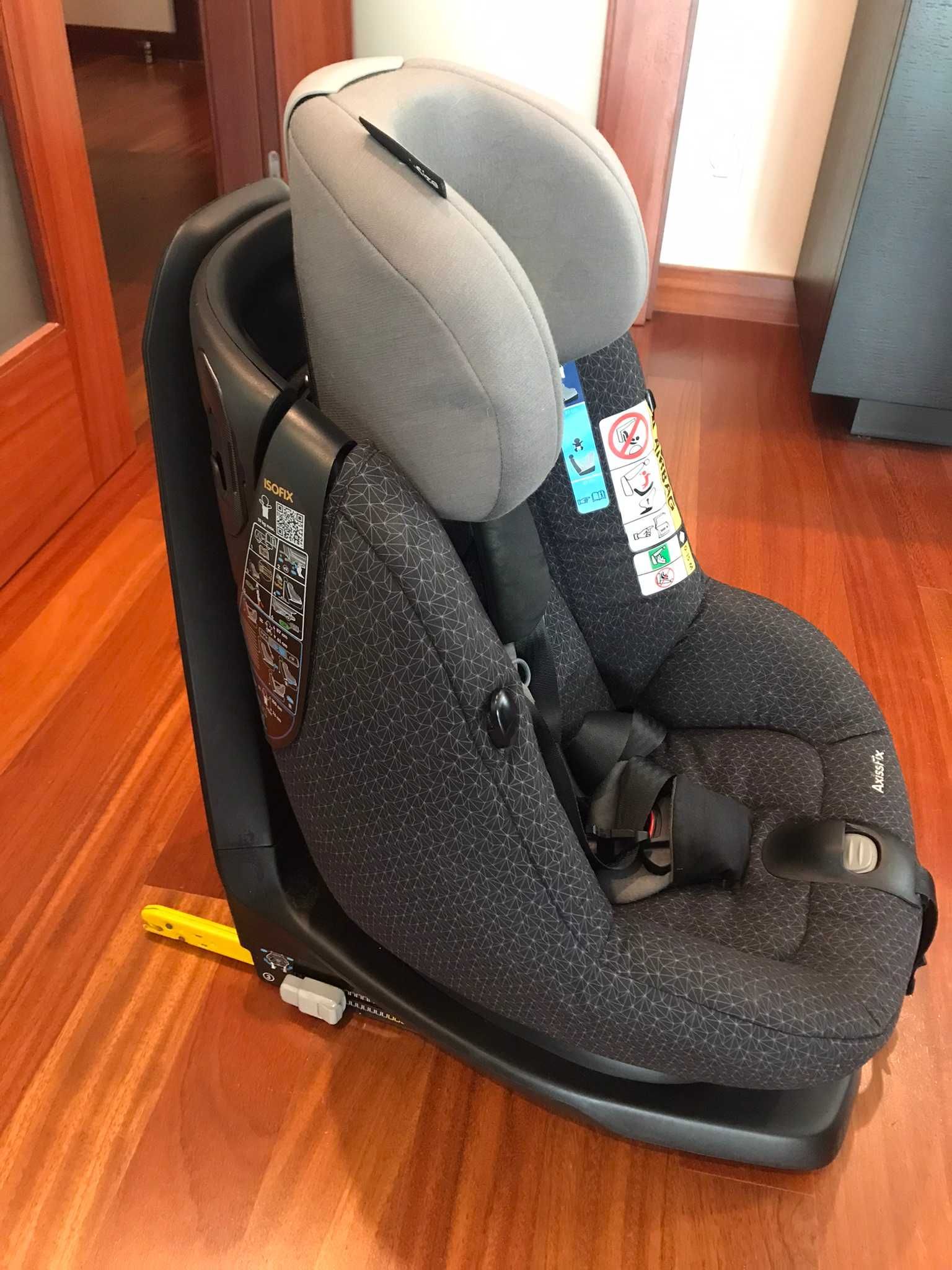 Cadeira rotativa 360 Axissfix Plus Bebeconfort + artigos bébé