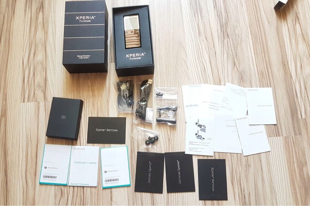 Sony Ericsson Xperia Pureness X5
