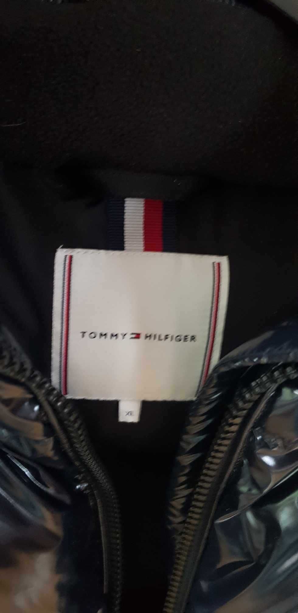 Puchowa zimowa kurtka Tommy Hilfiger XL