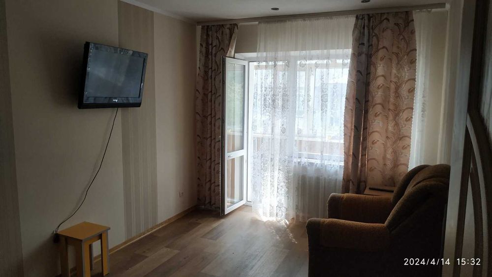 (3) Здам 1-кімнатну квартиру в м. Калинівці 4698