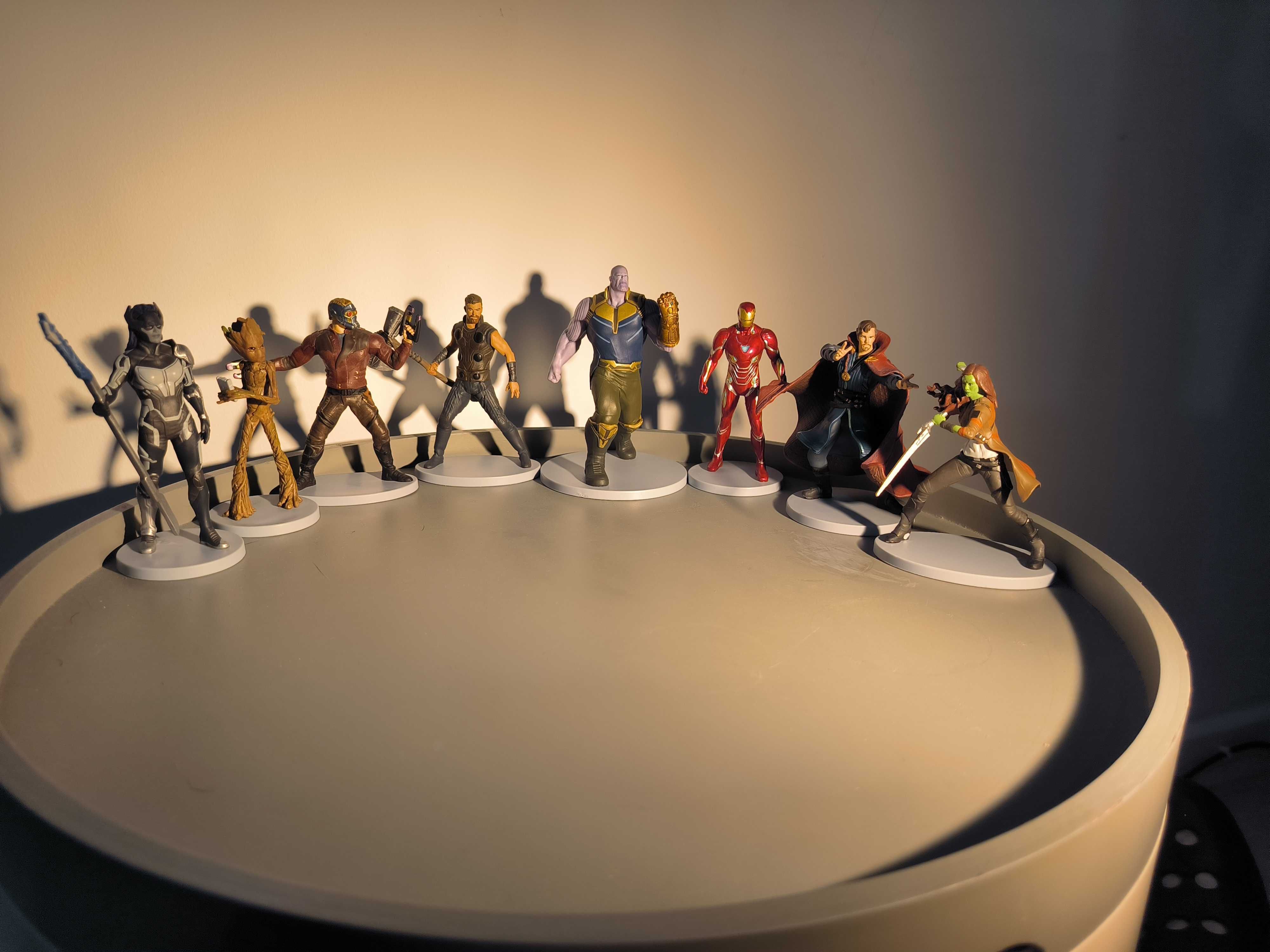 8 Figuras originais em pvc da Marvel