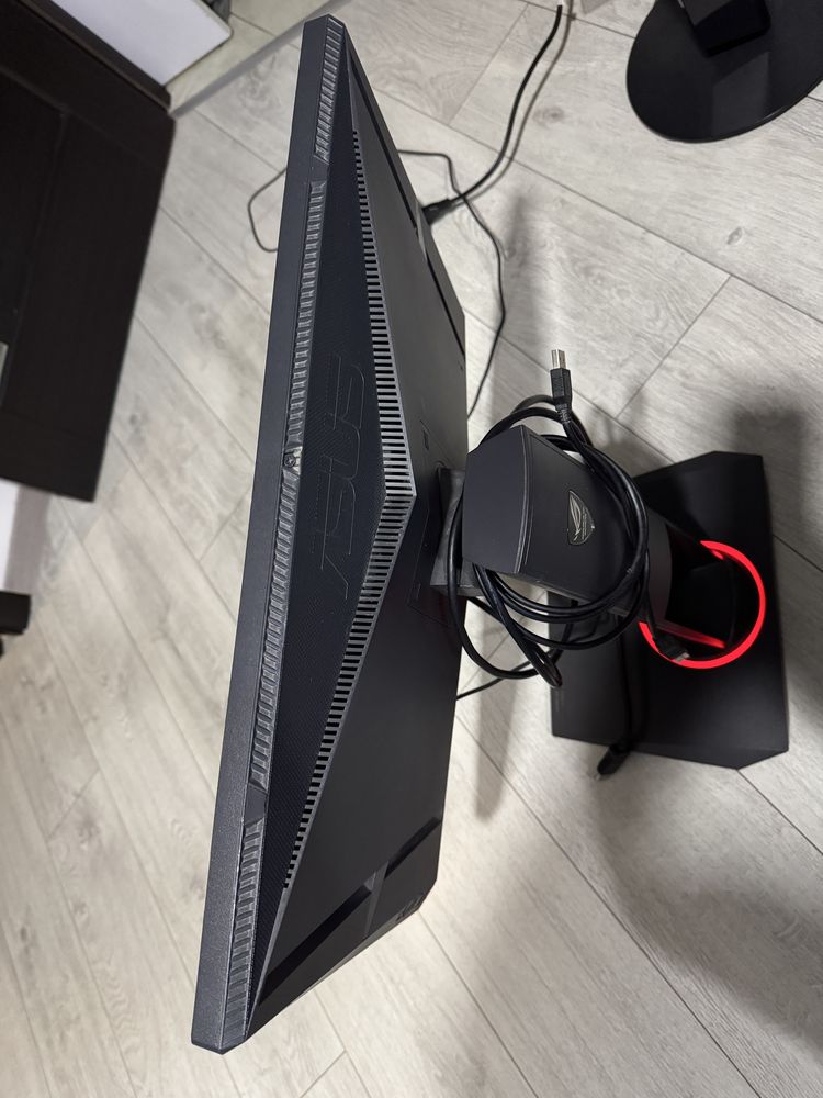 Asus Rog Swift PG248Q, 180 Гц, G-SYNC
