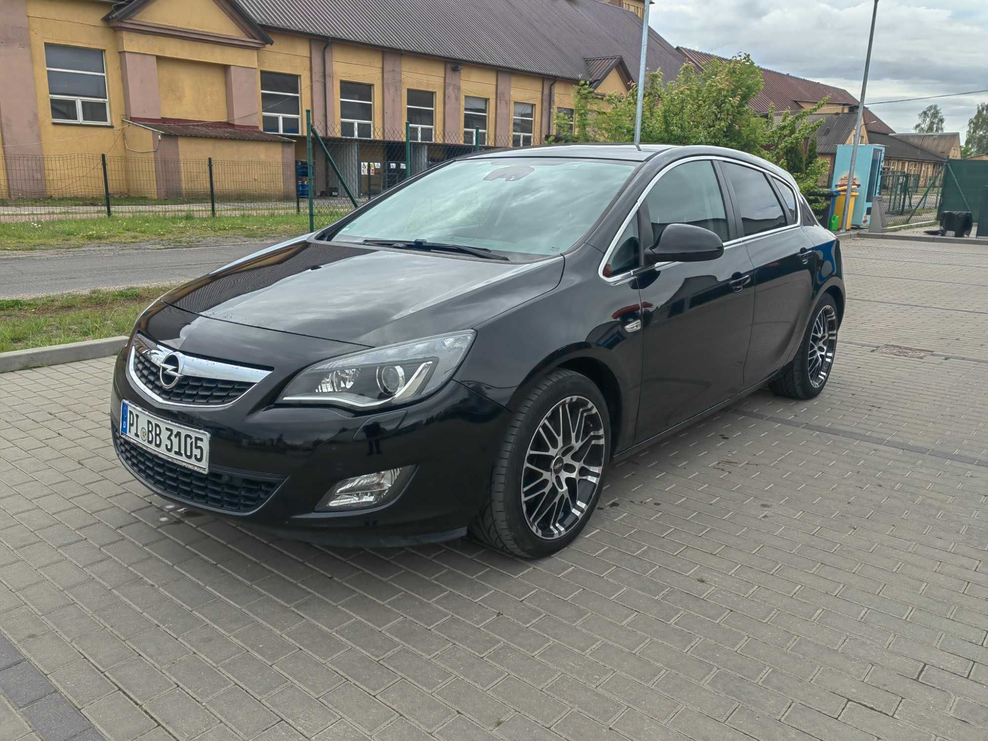 Opel Astra J 1.6 turbo 180KM! LPG PRINS VSI, NAVI, Bixenon, 18 cali