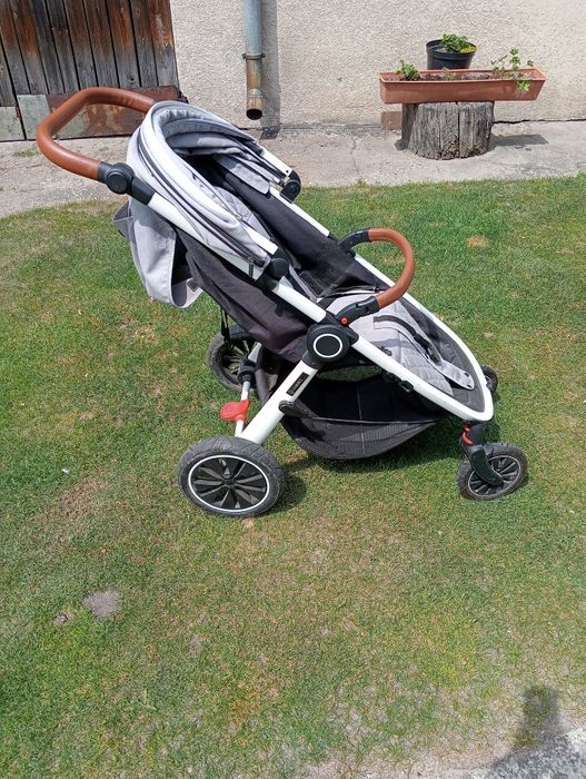 Wózek spacerówka Coletto Joggy