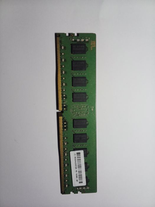 Модуль пам'яті ОЗУ оперативна память 8gb ddr4 2133P серверна
