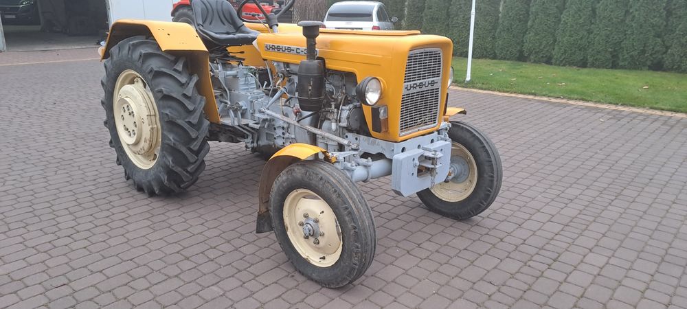 Ciągnik Ursus C330