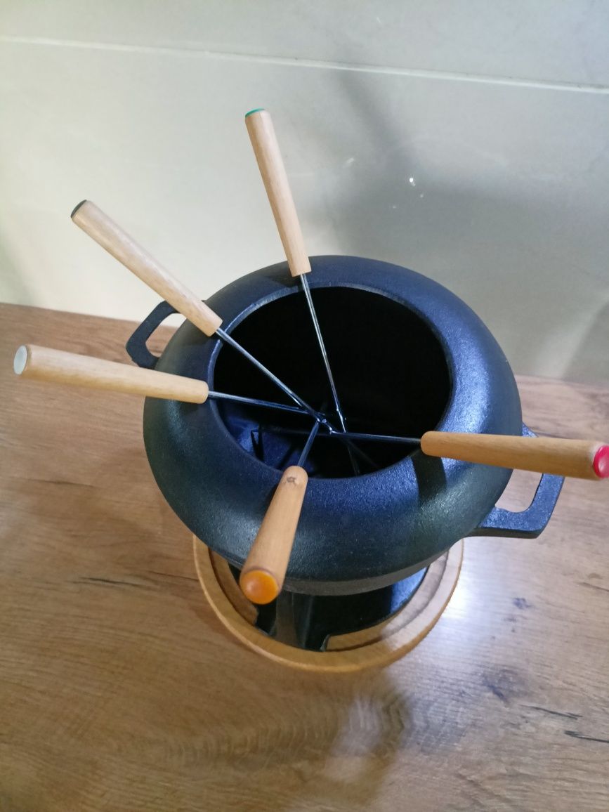 Zestaw do fondue żeliwne