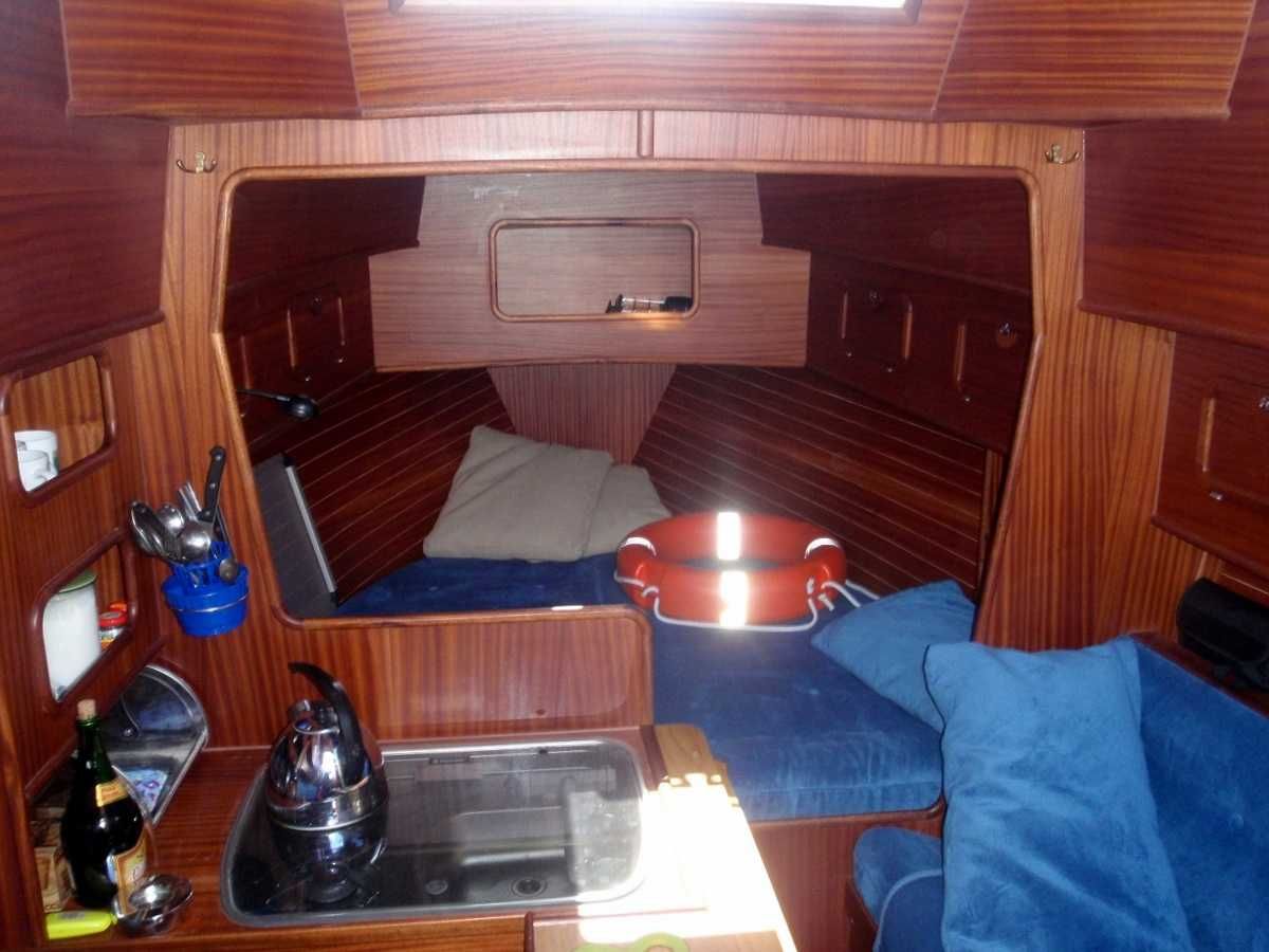SPRZEDAM Jacht motorowy - Laguna 700 cruiser