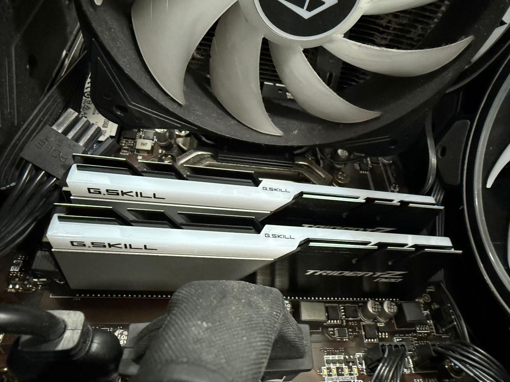 PC Gaming / Trabalho - Pronto a usar