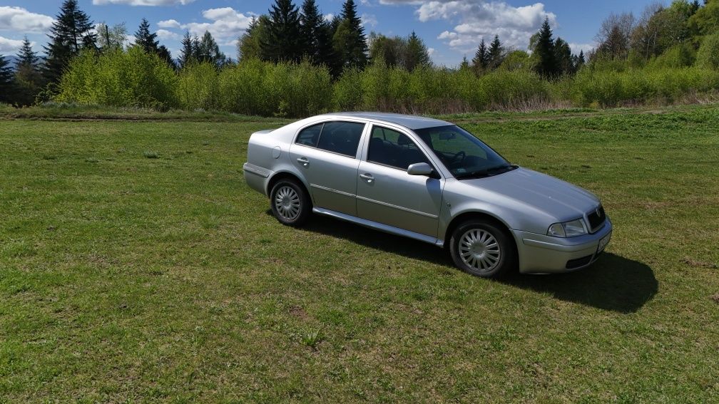 Sprzedam Skodę Octavie tour 1,9tdi z 2009r.