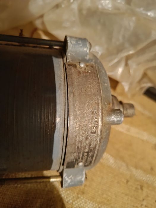 Електродвигатель.