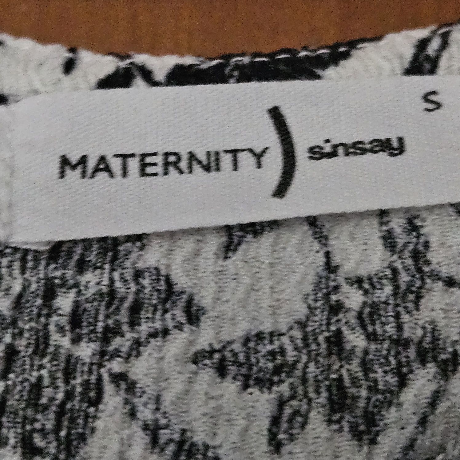 Sukienka ciążowa- sinsay maxi mama