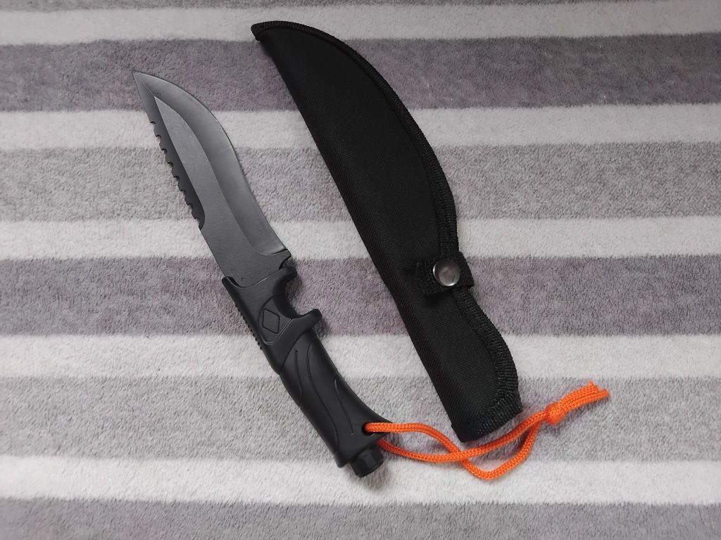 Oferta Nóż Survivalowy Camping