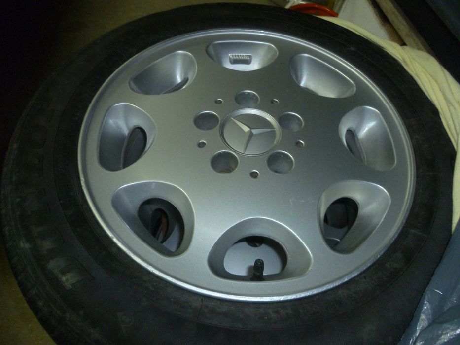 4 Jantes R 15 para Mercedes Benz em alumìnio, muito bom estado