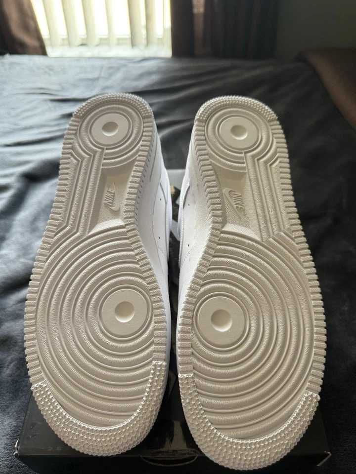 AF1\Powietrze*airDamskieNikeForce1SupremeWhite UnisexTrampki Rozm.46